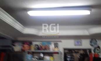 Imagem: Porto Alegre - Casa Padrão - Floresta