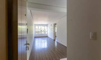 Imagem 2: Porto Alegre - Apartamento Padrão - Ipanema