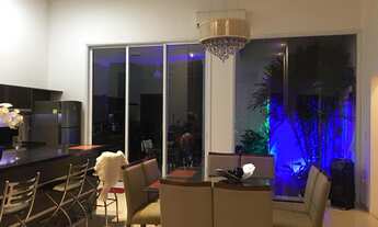 Imagem 4: Estuda permuta por casa de menor valor em rua pública de pref com piscina na região do Cam