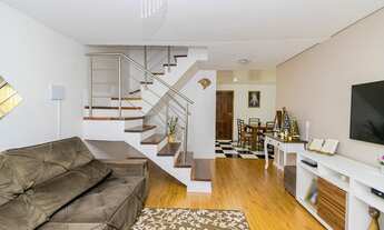 Imagem 4: Casa Sobrado à venda com 3 quartos sendo 1 suíte, 4 vagas de garagem, 128m2 privativos, em