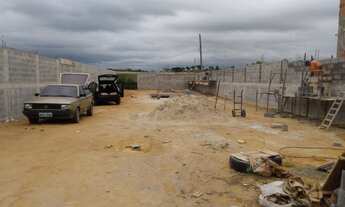 Imagem 2: Vendo terreno Casa com 3 dormitórios