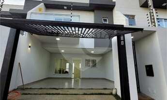 Imagem 4: Sobrado à venda com uma super sobra de terreno - Tropical III - Cascavel/pr - 3 quartos