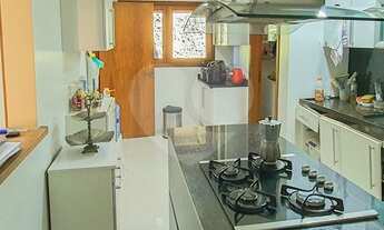 Imagem 2: 4 dormitórios, living 4 ambientes em condomínio com infraestrutura total por 650.000,00