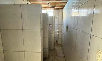 Imagem 2: ALUGO GALPÃO Galpão / depósito com aluguel por R$2.500 /mês