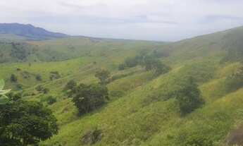 Imagem 14: FAZENDA REGIAO SERRANA CANTAGALO FORMADA E PERTO DA CIDADE