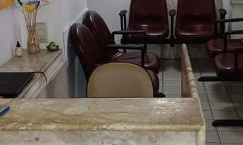 Imagem 4: Consultório para venda tem 42 metros quadrados com 2 quartos em Boa Viagem - Recife - PE