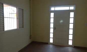 Imagem 4: Alugo uma casa Casa com 2 dormitórios