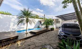 Imagem 2: Porto Alegre - Casa Padrão - Agronomia