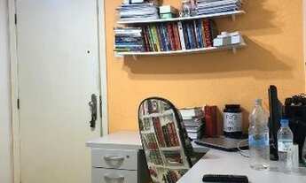 Imagem 4: FBD IMÓVEIS-RS anuncia apartamento na rua Duque de Caxias no Centro Histórico de Porto Ale