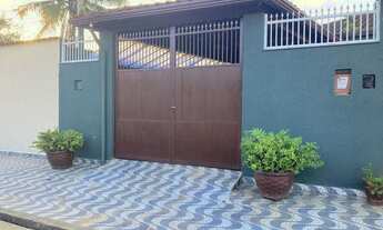 Imagem 2: Casa isolada alto padrão no Canto do Forte 3 dorm 1 suíte c uma ótima localização!