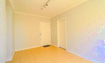 Imagem 2: Porto Alegre - Apartamento Padrão - Petrópolis