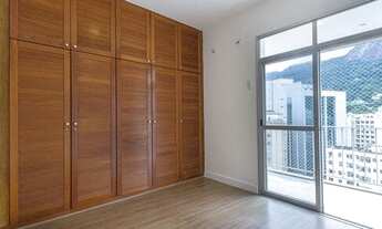 Imagem 2: Rio de Janeiro - Apartamento Padrão - Humaitá