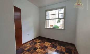 Imagem 7: Vendo apartamento de três dormitórios, em frente ao Quartel da Brigada Militar, no Centro