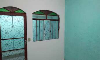 Imagem 7: Casa Ampla, 2 Dormitórios, Suíte, Varanda