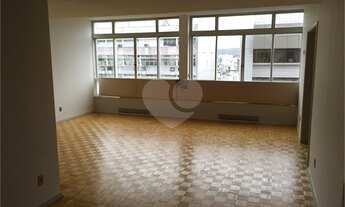 Imagem 4: Amplo apartamento 3 dormitórios em andar alto e ótima localização no Moinhos de Vento