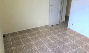 Imagem 6: Irajá dois quartos, vaga, um lance de escada!