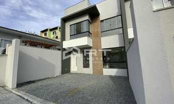 Imagem 2: Blumenau - Casa Padrão - Agua Verde