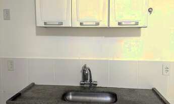 Imagem 7: Apartamento para venda possui 60 metros quadrados com 2 quartos em Glória - Macaé - RJ