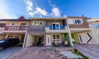 Imagem 2: Casa de 3 quartos com piscina e vaga para 2 carros no Ecoville