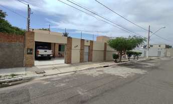 Imagem 2: Casa na Atalaia Casa com 4 dormitórios