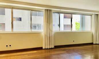 Imagem 2: Apartamento vago, Paraíso, 195m², duas vagas fixas, gerador