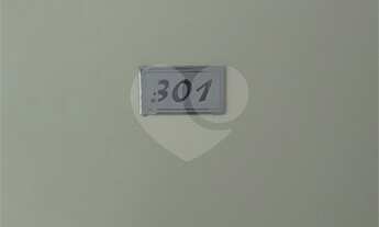 Imagem 2: Vendo apartamento de 2 quartos em Condomínio Clube no Umbará