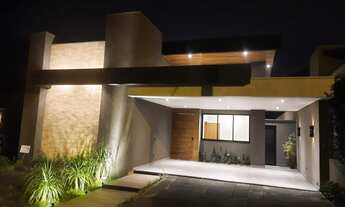 Imagem 3: Casa de condomínio para venda possui 215 metros quadrados com 3 quartos