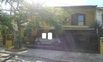 Imagem 2: Porto Alegre - Casa Padrão - Aberta Dos Morros