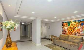 Imagem 2: Apartamento para Aluguel de 2 Dormitórios e 2 Vagas - Menino Deus - Porto Alegre/RS