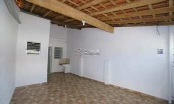 Imagem 2: SOROCABA - Casa Padrão - Jardim Parada do Alto