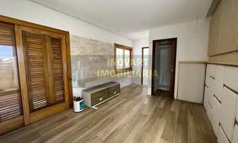 Imagem 6: Casa de condomínio para venda tem 180 metros quadrados com 4 quartos