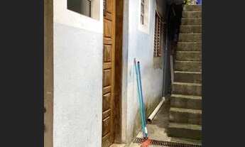 Imagem 2: Casa Grajau 2 cômodos e banheiro 33 mil