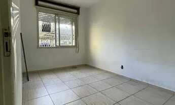 Imagem 2: Apartamento para aluguel possui 60 metros quadrados com 2 quartos em Humaitá - Porto Alegr