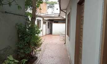 Imagem 5: Casa antiga em ótimo terreno com 360 m²