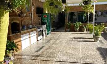 Imagem 2: Casa linda com 3 quartos e 3 banheiros