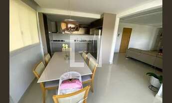 Imagem 3: Apartamento à Venda - Cabral, 3 Quartos, 132 m2