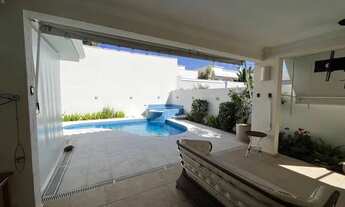 Imagem 5: Casa para aluguel e venda tem 359 metros quadrados com 1 quarto