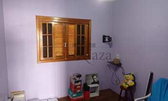 Imagem 5: Sobrado para venda tem 150 metros quadrados com 4 quartos