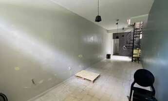 Imagem 2: Casa para venda possui 140 metros quadrados com 3 quartos em Lobato - Salvador - Bahia