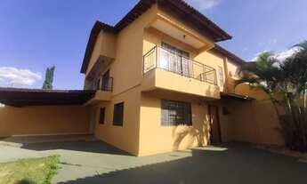 Imagem 2: Casa sobrado com 3 quartos - Bairro Parque Anhangüera em Goiânia