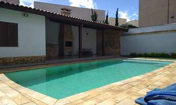 Imagem 2: Linda Casa Semi Mobiliada c/ Piscina