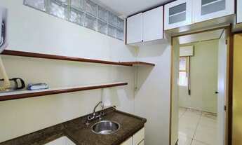 Imagem 4: Kitnet em frente a praia, sala/quanto com armários, para alugar, José Menino - Santos/SP