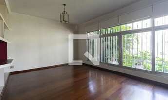 Imagem 4: Casa para Aluguel - Bosque da Saúde, 6 Quartos, 300 m2