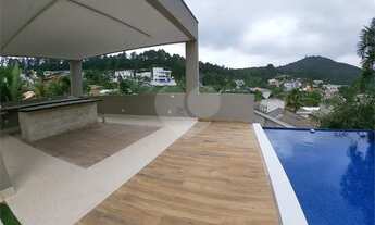 Imagem 6: Casa em alto padrão com 720 m2 em alphaville