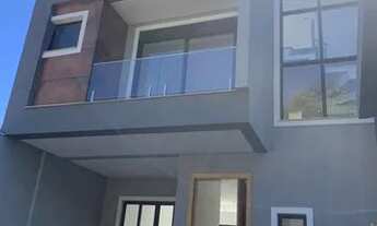 Imagem 5: Sobrado para venda possui 175 m2 com 3 quartos em Jardim das Américas - Curitiba - PR