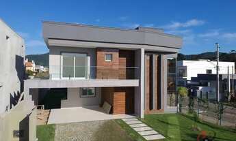 Imagem 2: Casa à venda no bairro São João do Rio Vermelho - Florianópolis/SC