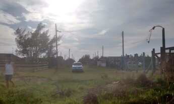 Imagem 5: Terreno na praia