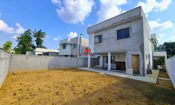 Imagem: Casa Duplex em condomínio com 3 suítes