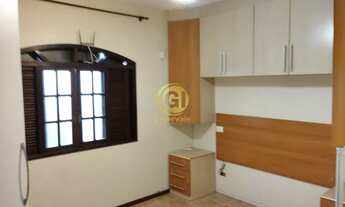 Imagem 5: Casa para aluguel possui 180 metros quadrados com 3 quartos