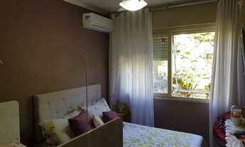 Imagem 2: Apartamento espaçoso e semi mobiliado com eletros na cozinha- Santana - Porto Alegre - RS